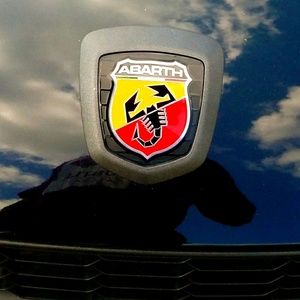 Meet your Posher, Zeph